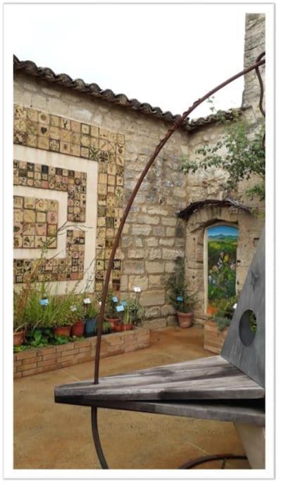Charming Small House Close To Uzes Foissac  Zewnętrze zdjęcie
